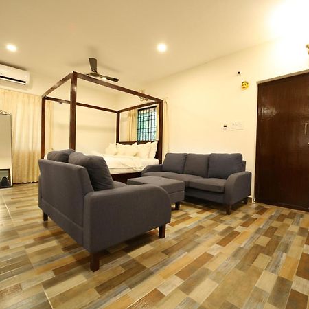 Brown Town Resort & Spa Hyderabad Ngoại thất bức ảnh