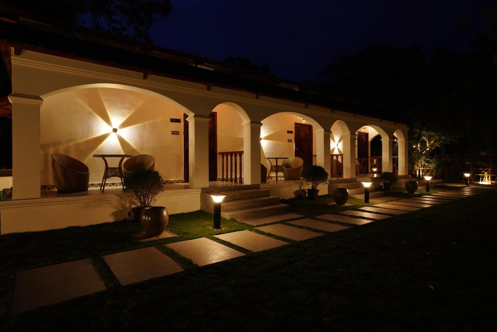 Brown Town Resort & Spa Hyderabad Ngoại thất bức ảnh